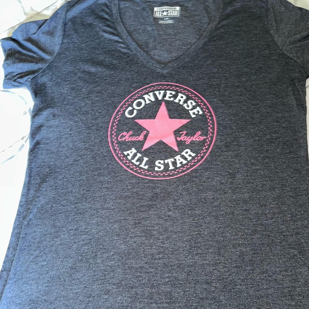 Converse t-shirt